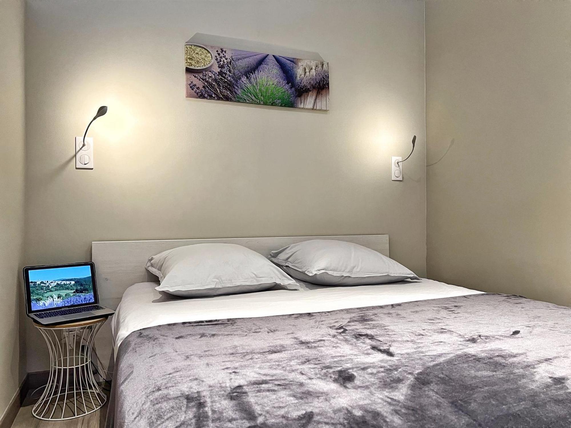 Le Domaine De Piedmoure, Gites Et Chambres, Piscine, Terrasses Privatives Sault Exterior foto